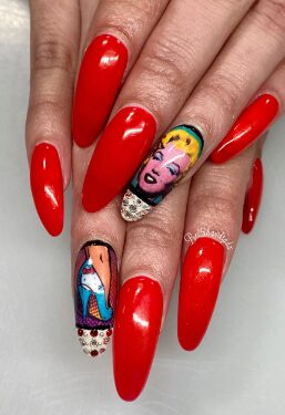 Picture of decorated red nails